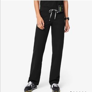 FIGS Livingston basic scrub pants